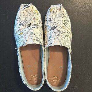 Toms RARE Dog Print Alpargatas Size 9